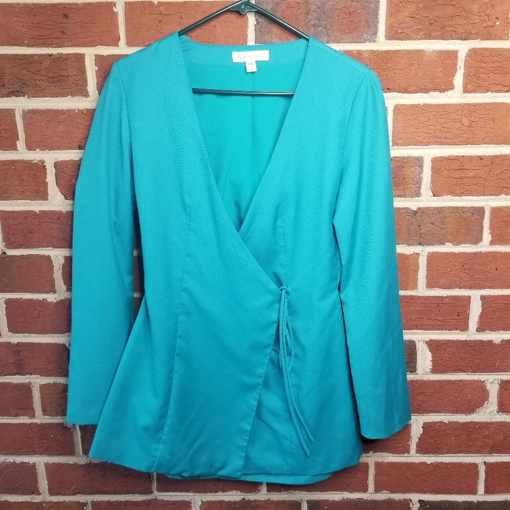 Francesca's Side Tie Cutout Top M